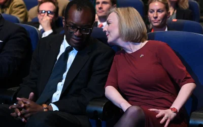 hahacz - @Breda: Ona sie sluchala tego pana po lewej (jej minister finansow Kwasi Kwa...