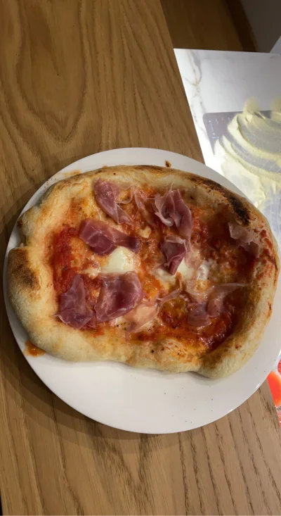 Mura93 - #pizza #jedzenie #gotujzwykopem 
Mam problem z wypiekiem pizzy w Ariete. Pod...