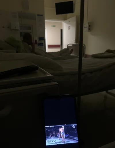 MP0WER - W szpitalu po operacji ale UFC trzeba obejrzec. ( ͡º ͜ʖ͡º)
#ufc #ksw