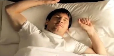 hansoloxd - Leo Messi podczas swojego 8 godzinnego snu zarabia około 38 tysięcy euro....