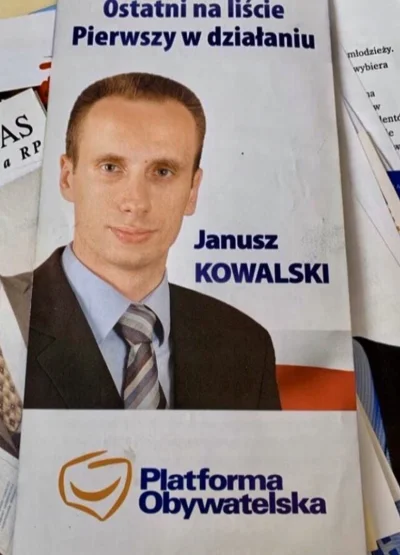 L3stko - > albo tak naprawdę niewiele różnicie się poglądami od pisowców

@Kryspin0...