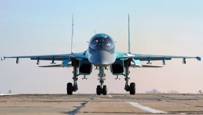 SpalaczBenzyny - @crash210: ruskie Su-34 też niczego sobie,

F22 trochę ciosany sie...