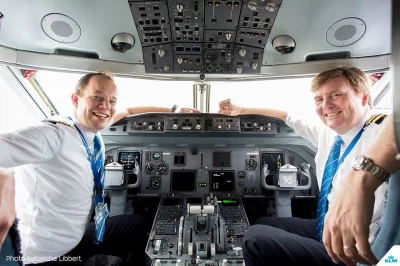 Caracas - Willem-Alexander (po prawej), król Holandii jest jedynym naprawdę pracujący...