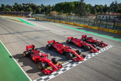 kilgoro - Międzyczasie podczas Race Week w Mexico, Ferrari zrobiło event na torze Imo...