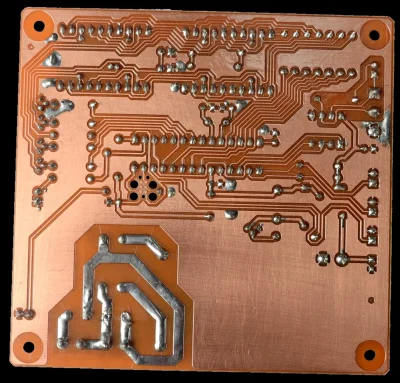 zielony88 - czy są tu jacyś elektronicy ??? chciałbym coś zbudować choć czasami braki...