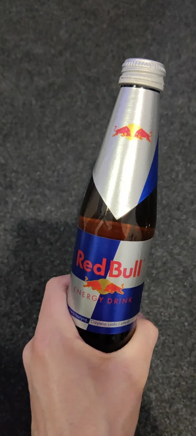 JacoobCK - Czy Redbull w szkalej butelce tez sie liczy do zabawy? ( ͡° ʖ̯ ͡°)
93/333...