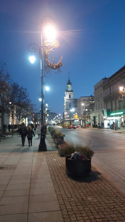 Shrug - #Warszawa teraz
#corazblizejswieta #bozenarodzenie
