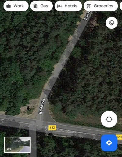 noelo_cohelo - Czy to jest #skrzyzowanie? Z 15 metrów asfaltu, a potem droga gruntowa...