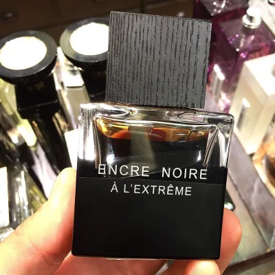 profumo - Encore Noire A L'Extreme. Dzis uslyszalem taki komplement, ze pachnie toto ...