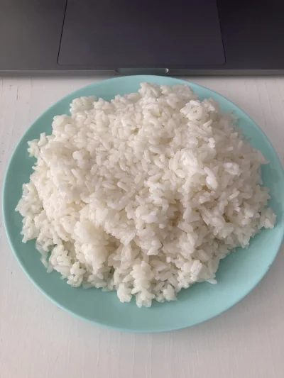 doniec - dzisiejszy obiad: ryż.

#gotujzwykopem #jedzzwykopem
