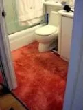 KrzysiekEire - @PIAN--A_A--KTYWNA: Nawet dywany w łazienkach mają. Zamontowane na sta...
