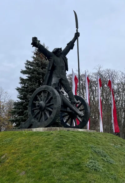 Zadyiwalety - Ten oto jegomość chłop zgasił swoją czapką lont ruskiej armaty #dzienni...