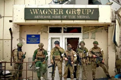 Kielek96 - Grupa Wagnera to taki odpowiednik niemieckiego SS a rosyjska armia to odpo...