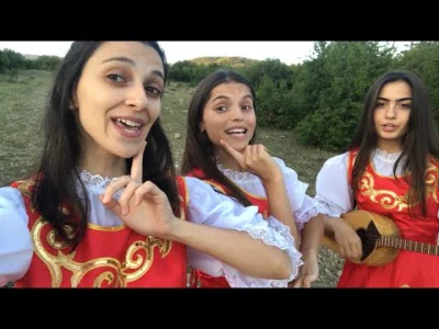 RabarbarDwurolexowy - #gruzja #kaukaz 
Co te Gruzinki wszystkie takie ładne? Te dwie...