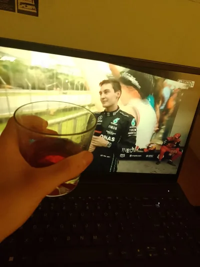 wiedzmin124 - Zdrówko mój aniołku (｡◕‿‿◕｡)
#f1