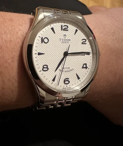 m.....o - Kupiłem sobie Mirasy pamiątkę w Genewie dzisiaj #zegarki #pokazzegarek