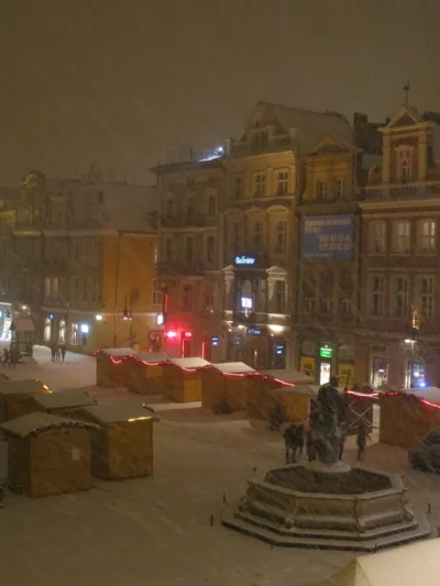 jmuhha - to już niedługo (｡◕‿‿◕｡)

swoją droga gdzie napiję się najlepszej gorącej ...