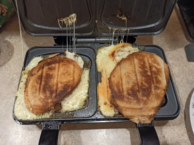 diway - To są tosty #!$%@?. 

#foodporn #gotujzwykopem