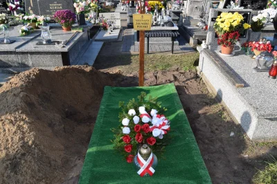 Trelik - Dzisiaj był pogrzeb Nieznanego żołnierza u mnie w gminie. Skąd go wzięli to ...