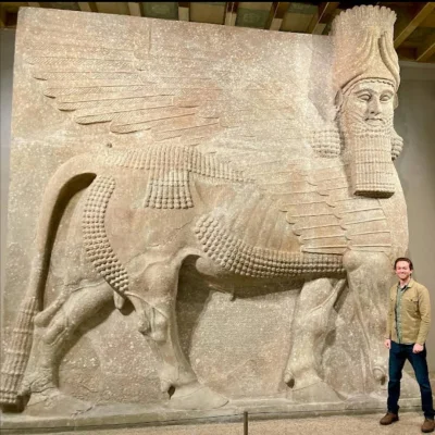 Loskamilos1 - Poniżej rzeźba pochodząca z terenów starożytnej Asyrii, jest to przedst...
