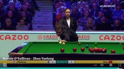 Vdeh - Co się tutaj wydarzyło wie tylko Ronnie ( ͡° ͜ʖ ͡°)


#snooker #snookergif