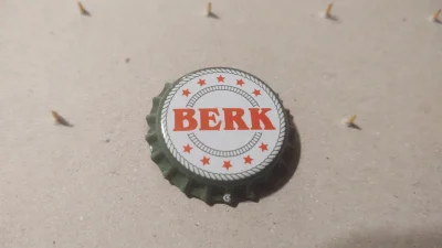 Bemol0 - Dzisiejszy kapsel piwny pochodzi z browaru Yaşlyk piwo zawodu z Turkmenistan...