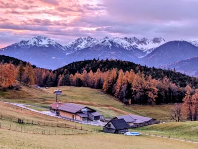 sunkillmoon - No elo

#dziendobry #gory #Austria #fotografia #fotografiamobilna