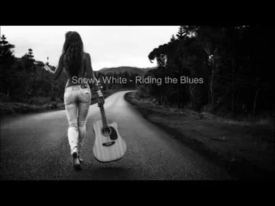 daftie123 - Living is easy
If you take the time to wonder...

#snowywhite #blues #...