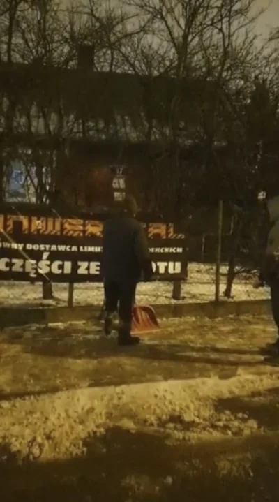 ninjav9max - W Białymstoku już spadł śnieg? Myślę, że lokatorom ubeckiego lokum przyd...