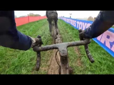 Ostatni_Piwniczanin - #kolarstwo #cyclocross 
Od 13:40 Puchar Świata w Oversije. Po ...