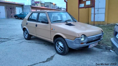 DerMirker - Po Fiacie 127, kolejnym małym autem miejskim o nadwoziu hatchback w gamie...