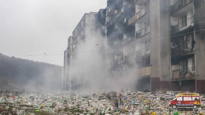 AwaryjnyZiomek - @dziacha: W akcie desperacji wstawią piecyki do mieszkań. Wygląda to...