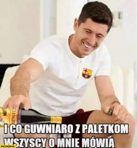 Dezzerter - Hehehe i com guwniaro z paletkom, kto je teraz debeściak.

#mecz #lewan...