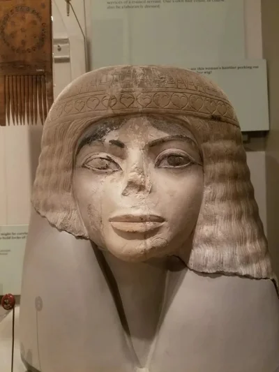 starnak - Ten 3000-letni egipski posąg wygląda jak Michael Jackson #michaeljackson #c...