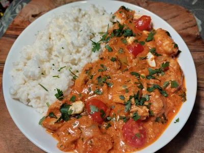 arinkao - Butter chicken - uda marynowane z imbirem, solą, pieprzem w jogurcie. Sos z...