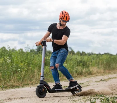 ItsyBitsyPajonk - Ja wam powiem tako jedno rzecz.

Kojarzycie muchy? Jak latają bez...