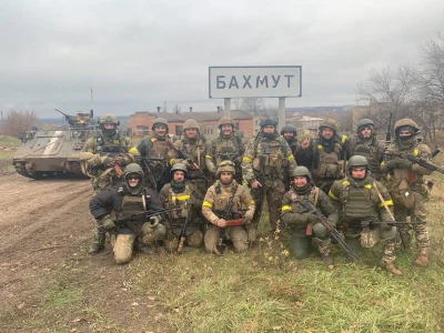 OttoBaum - Po prostu fajne grupowe foto. ( ͡º ͜ʖ͡º)

#wojna #ukrainanafroncie #ukrain...