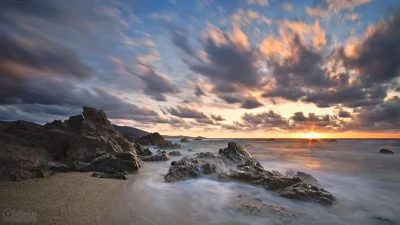 nexpo - Zachód słońca na plaży Capu Laurosu, Propriano, #korsyka ( ͡° ͜ʖ ͡°)

____
...