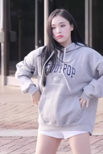 XKHYCCB2dX - #gahyeon #dreamcatcher 
#koreanka #gif