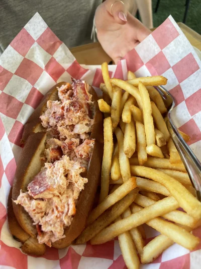 archates - #jedzenie #usa 
Lobster roll, to coś co chyba nigdy mi się nie znudzi