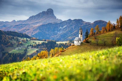 nowyjesttu - Tyrol Południowy (niem. Südtirol)- niemieckojęzyczna część Włoch. Górski...