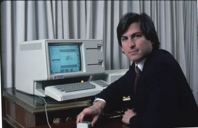 grzmislaw - Na tym zdjęciu wygląda jak podpity młody Steve Jobs ( ͡° ͜ʖ ͡°)