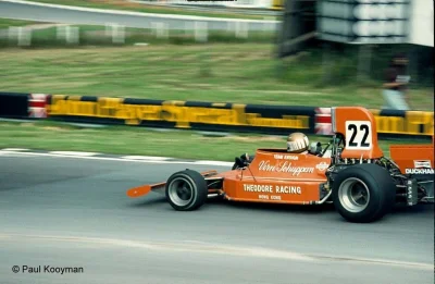 tumialemdaclogin - Vern Schuppan to były australijski kierowca F1, który jedyne z cze...