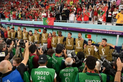 orpblyskawica - Fotoreporterzy przed meczem Maroko - Portugalia byli bardziej zainter...