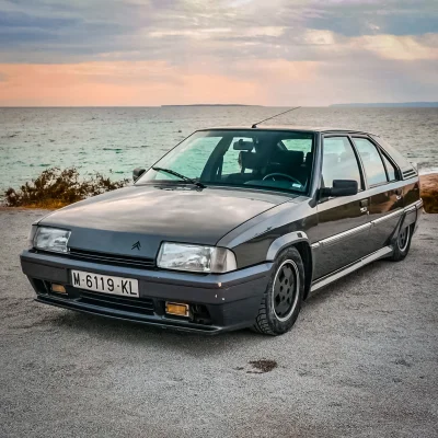 francuskie - Citroen BX

#citroen #citroenBX #samochody #motoryzacja