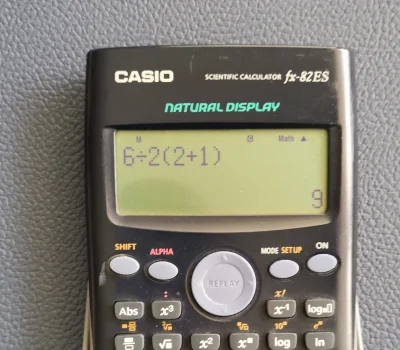 efek - @Poldek0000: znają. To jakiś stary kalkulator, któremu jakbyś wpisał pomiędzy ...