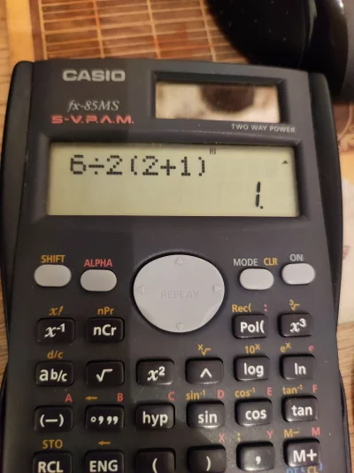 Poldek0000 - > @Poldek0000: znają. To jakiś stary kalkulator, któremu jakbyś wpisał p...