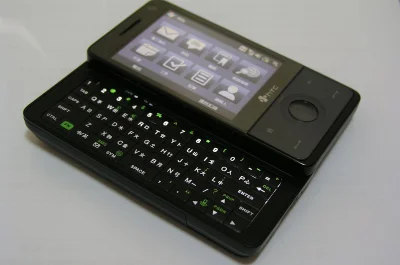 pifqo - @quaz2020: z rozsuwaną klawiaturą miałem takie cuś

HTC Raphael 2

Szkoda...