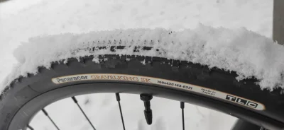 dobry_lujek - Jak najbardziej, nadają się na śnieg
#rower
#gravel