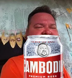 pelt - polecam CAMBODIA premium beer!!!
#popaswpieprz #raportzpanstwasrodka #raportz...